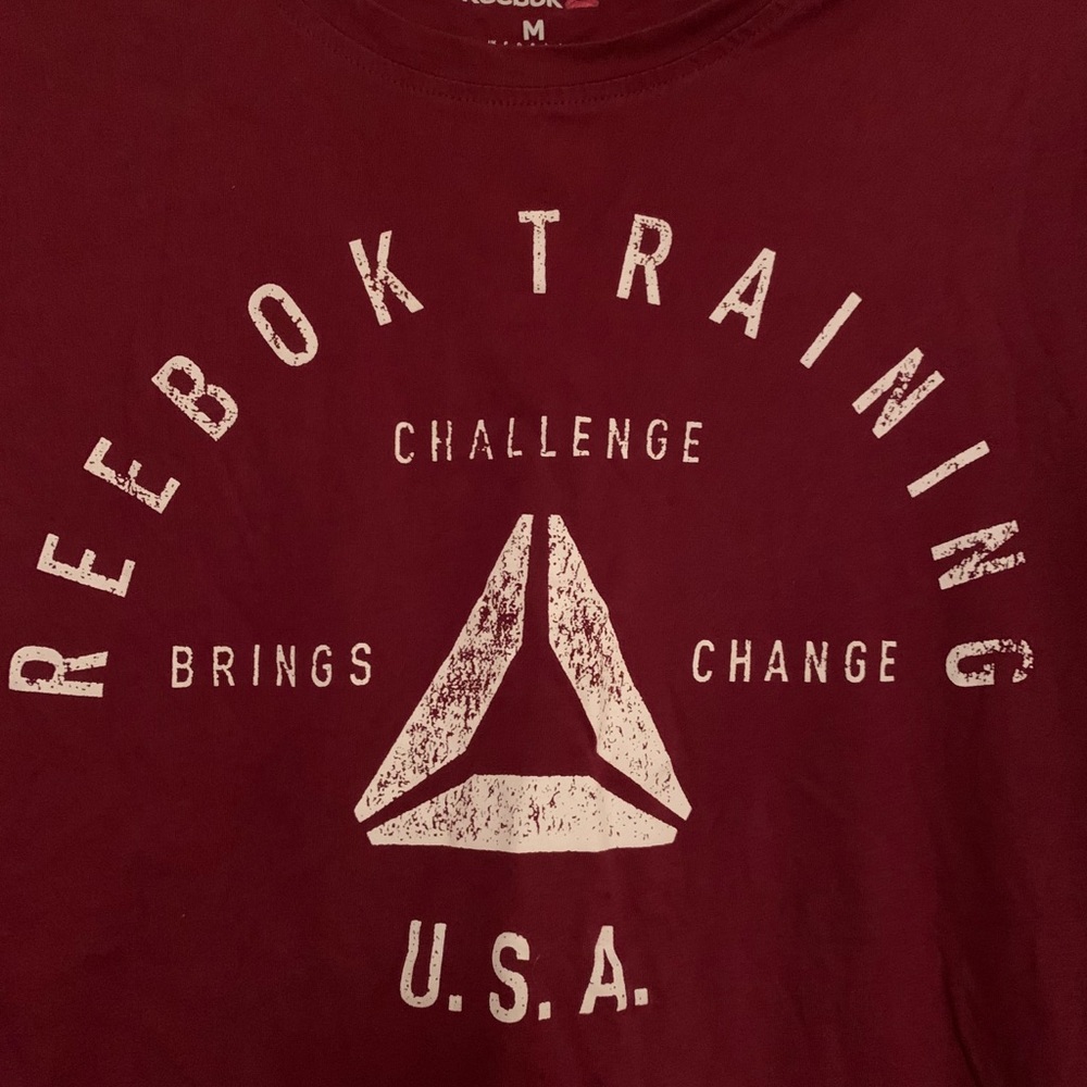 Reebok Tee - Picture 2 of 4